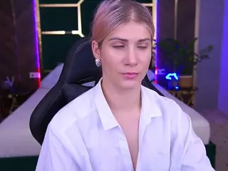 cassandragood's Live Sex Cam Show