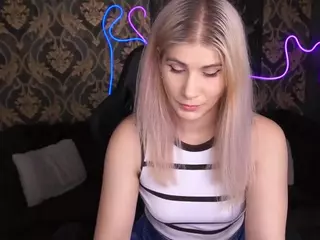 cassandragood's Live Sex Cam Show