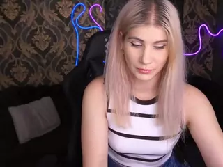 cassandragood's Live Sex Cam Show