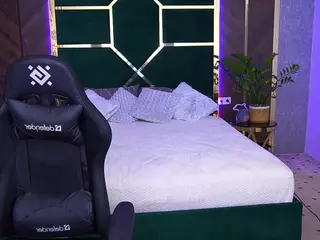 cassandragood's Live Sex Cam Show