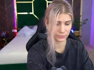 cassandragood's Live Sex Cam Show