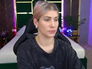 cassandragood's Live Sex Cam Show
