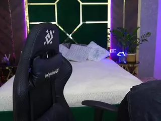 cassandragood's Live Sex Cam Show