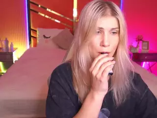 cassandragood's Live Sex Cam Show