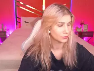 cassandragood's Live Sex Cam Show