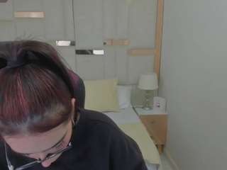 issa-smithhh Adult Cam To Cam Chat camsoda