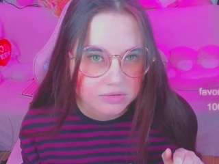 lolisuccub Live Webcam on CamSoda
