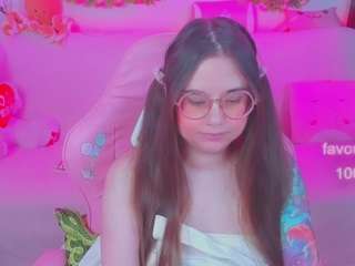 lolisuccub webcam