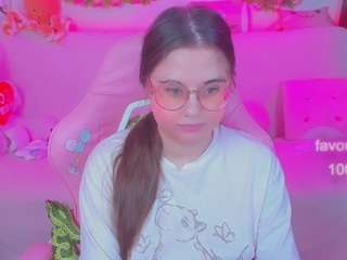 lolisuccub Live Webcam on CamSoda