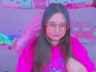 lolisuccub Live Webcam on CamSoda