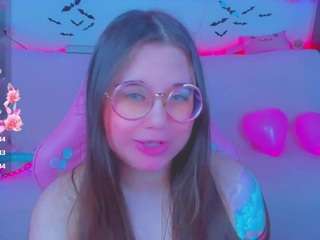 lolisuccub Live Webcam on CamSoda