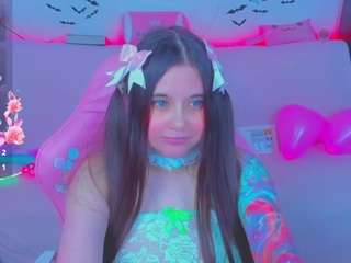 lolisuccub Live Webcam on CamSoda