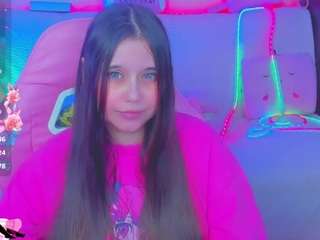 lolisuccub live cam profile