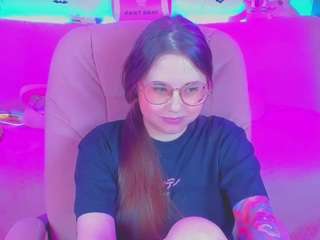 lolisuccub live webcam show