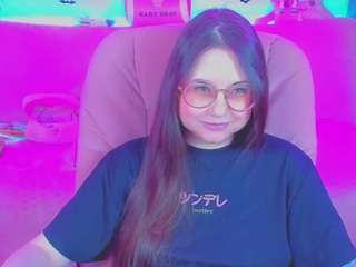 lolisuccub live webcam show