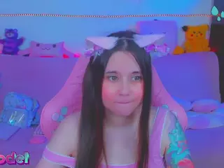 lolisuccub's Live Sex Cam Show