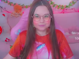 lolisuccub's Live Sex Cam Show