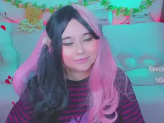 lolisuccub's Live Sex Cam Show