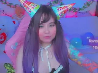 lolisuccub's Live Sex Cam Show
