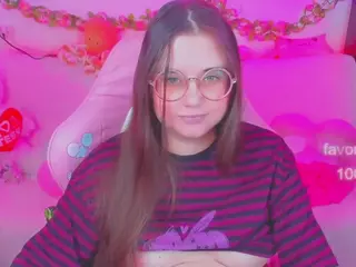 lolisuccub's Live Sex Cam Show