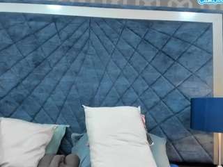 janna-rousse3's live room