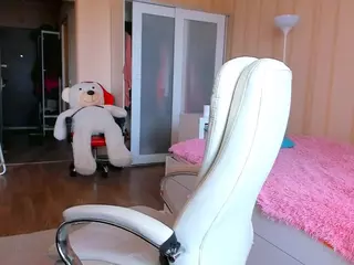 SquirtySexyMilf's Live Sex Cam Show