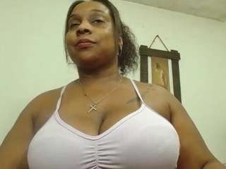 chole12owens Live Webcam on CamSoda