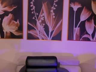 evebenson live cam profile