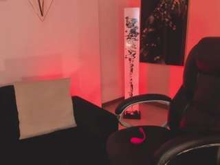 evebenson's live room