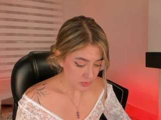 evebenson Live Webcam on CamSoda