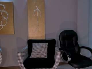 MollyJones live webcam show