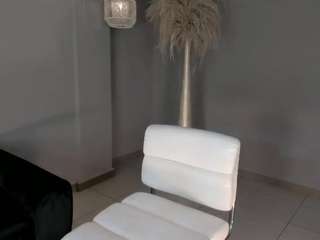 niaholland webcam