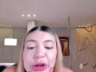 niaholland