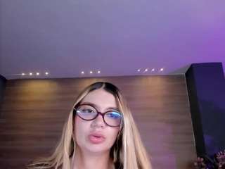 niaholland webcam