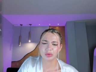niaholland