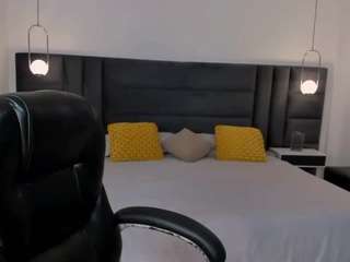 ninamichellex