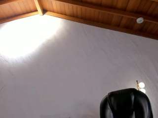 NinaMichelleX live cam preview