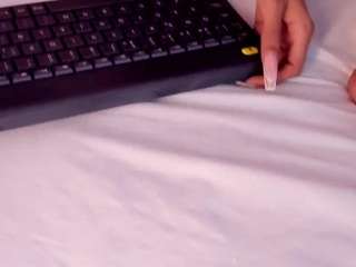 I Am From 1, My Name Is Karasweetx, I'm A Live Cam Alluring Hottie ...