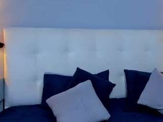 victoria-rouse Live Webcam on CamSoda
