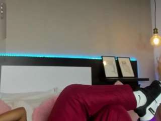 victoria-rouse live cam profile