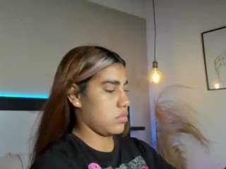 victoria-rouse live cam profile