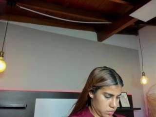 victoria-rouse live cam profile