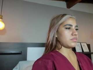 victoria-rouse webcam model