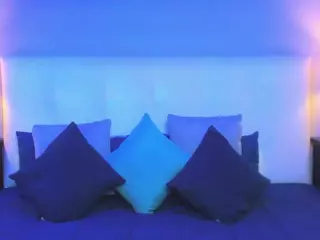Victoria-Rouse's Live Sex Cam Show