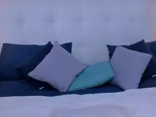 Victoria-Rouse's Live Sex Cam Show