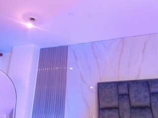 wildy-temping's CamSoda show and profile