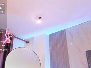 le modèle wildy-temping est en webcam porno dans un show sur le site camsoda, il possède les tags suivants: 420,smoking,moaning,naked,natural,nature,nipples,pussy,shaved pussy,snapchat,lovense,spank,squirt,strip,tattoos,tease,toys,twerk,wet,ahegao