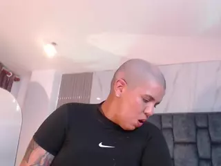 wildy shawty's Live Sex Cam Show