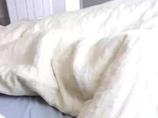 13bolpen live webcam show