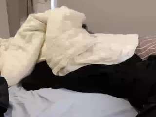 13bolpen live webcam show